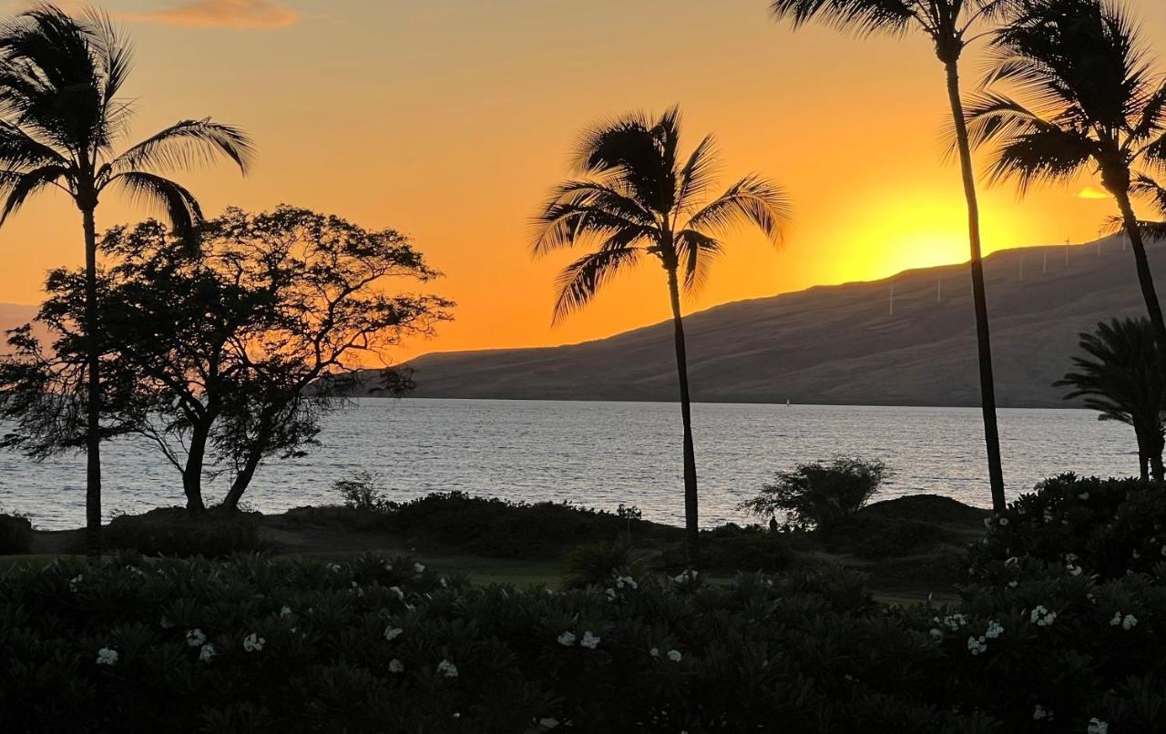 Magnificent Sunsets And Ocean Views At Luana Kai Apartment Kihei Exterior photo